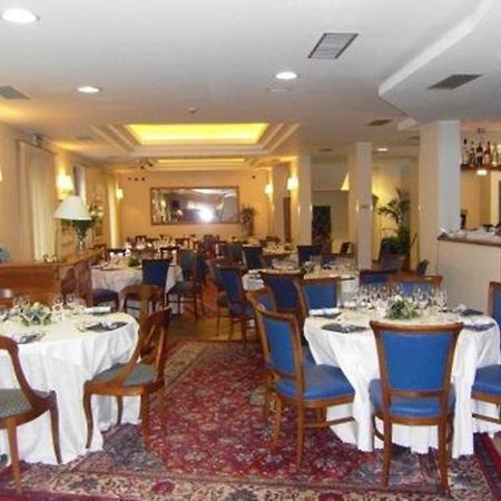 Hotel Villa Savoia Turin Exterior foto