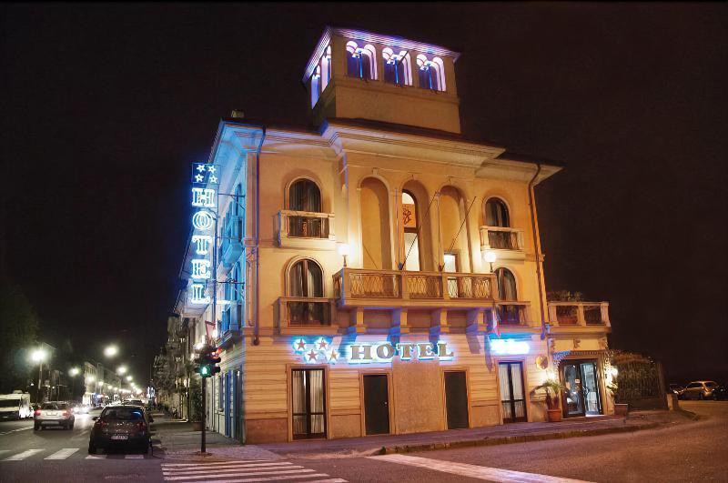 Hotel Villa Savoia Turin Exterior foto